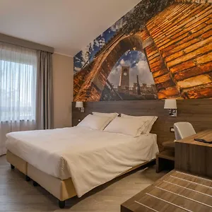Hotel Guerro, Castelvetro di Modena